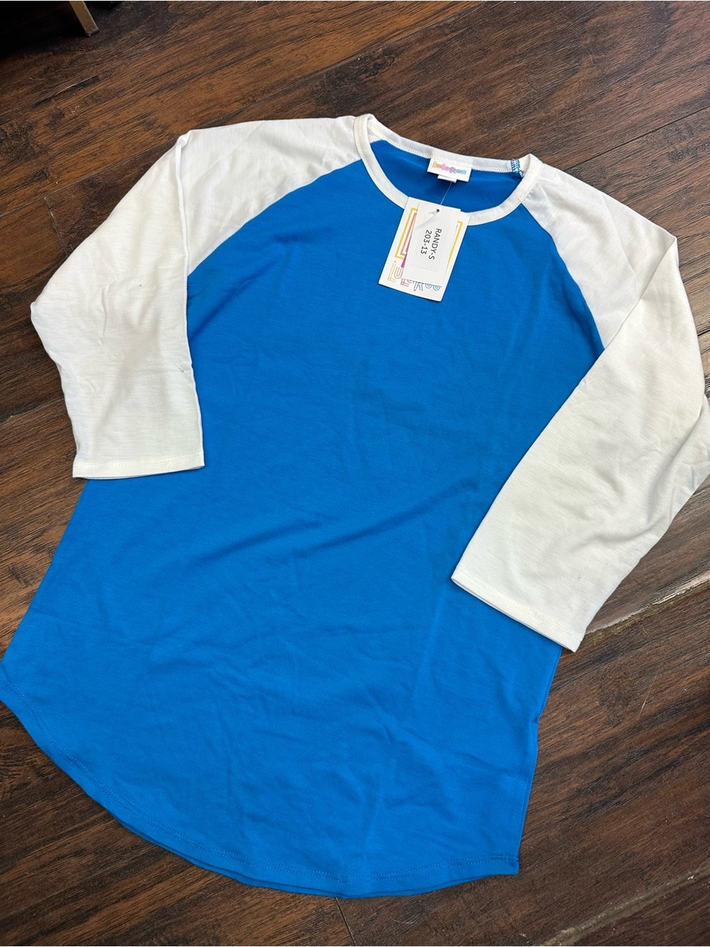 NWT LuLaRoe Randy Shirt- “Cutie”- White w/Pink Sleeves. XS